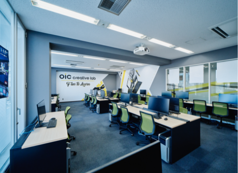 クリエイティブラボ